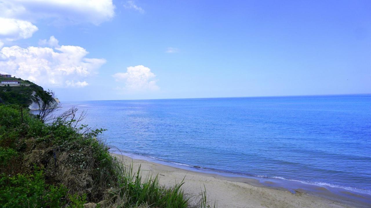 Бяла Клиф Форест - Byala Cliff Forest Buitenkant foto